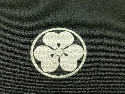 平和屋着物■豪華黒留袖　作家物　刺繍　流水御所車花文　暈し染め　金彩　正絹　逸品　BAAX3141yc