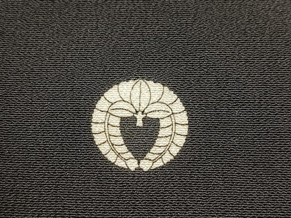 平和屋着物■豪華黒留袖　作家物　駒刺繍　飛鶴流水文　金彩　正絹　逸品　BAAX3231yc