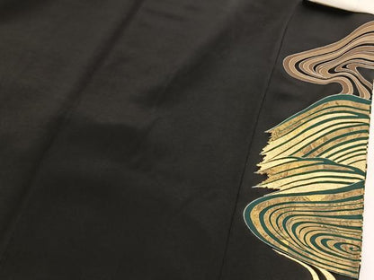 平和屋着物■豪華黒留袖　作家物　駒刺繍　飛鶴流水文　金彩　正絹　逸品　BAAX3231yc