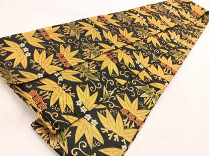 平和屋着物◎半幅帯　笹竜胆文　黒地　金糸　正絹　逸品　BAAX3416yc