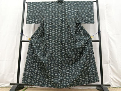 平和屋着物■本場村山大島紬　幾何学文様　正絹　逸品　BAAX3472yc