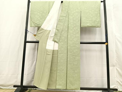 平和屋着物●皇室献上作家　北出与三郎　色無地　草花地紋　薄萌葱色　正絹　逸品　BAAX3510yc