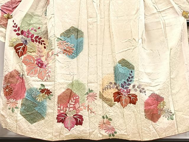 平和屋着物■豪華振袖　刺繍　亀甲草花文　金彩　正絹　逸品　BAAX3616yc