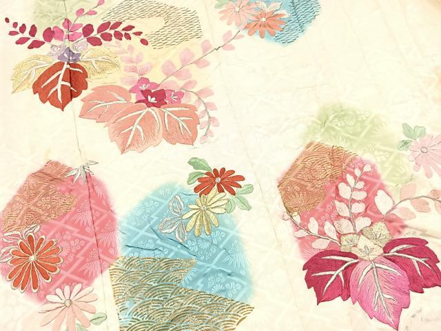 平和屋着物■豪華振袖　刺繍　亀甲草花文　金彩　正絹　逸品　BAAX3616yc