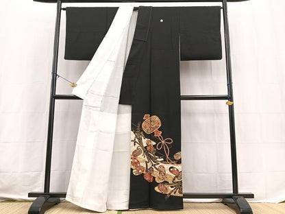 平和屋着物■豪華黒留袖　駒刺繍　小槌束ね熨斗花文　金彩　正絹　逸品　BAAX3626yc