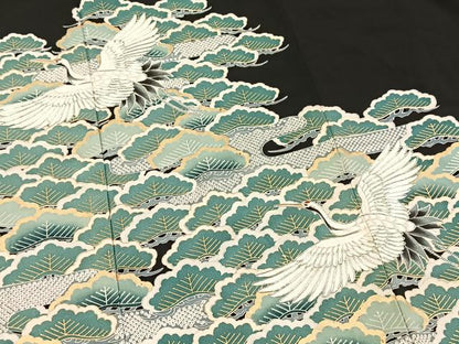 平和屋着物■豪華黒留袖　銀駒刺繍　飛鶴松文　金銀彩　正絹　逸品　BAAX3628yc