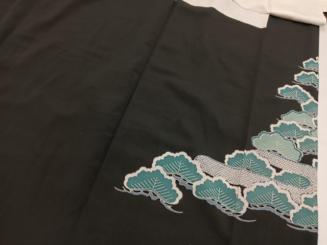 平和屋着物■豪華黒留袖　銀駒刺繍　飛鶴松文　金銀彩　正絹　逸品　BAAX3628yc