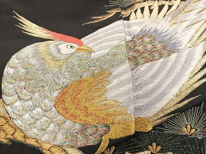 平和屋着物■豪華黒留袖　駒刺繍　尾長鳥笠松文　金銀糸　正絹　逸品　BAAX3631yc