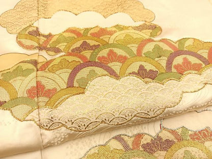 平和屋着物■訪問着　駒刺繍　雲取り青海波文　金彩　正絹　逸品　BAAX3726yc