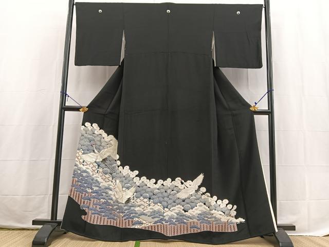 平和屋着物■豪華黒留袖　駒刺繍　飛鶴草花文　正絹　逸品　BAAX3771yc
