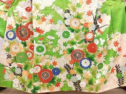 平和屋着物■豪華振袖　駒刺繍　草花文　金彩　正絹　逸品　BAAX3793yc