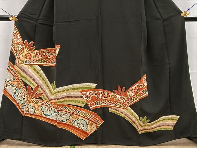 平和屋着物■豪華黒留袖　駒刺繍　こぼれ松花文　金彩　正絹　逸品　BAAX3876yc