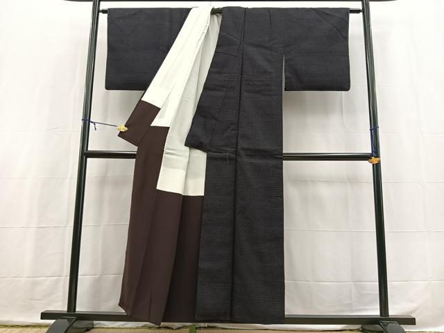 平和屋着物■上質な紬　亀甲文　黒紅色　正絹　逸品　BAAX3897yc