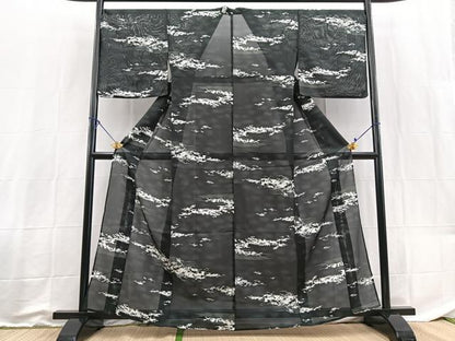 平和屋着物＊夏物　小紋　絽　霞文　黒地　洗える着物　BAAX3982yc