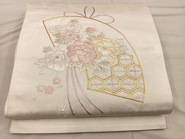 平和屋着物◎太鼓柄袋帯　総刺繍　駒刺繍　地紙亀甲花文　正絹　逸品　BAAX4431mz