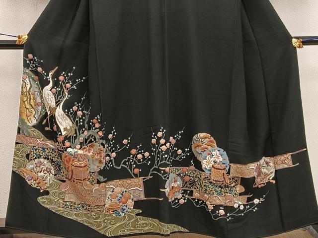 平和屋着物●豪華黒留袖　作家物　駒刺繍　飛鶴雪輪花文　金彩　仮絵羽　正絹　逸品　未使用　DABB4411ps 楽天市場】平和屋着物□豪華黒留袖 駒刺繍 尾長鳥霞文 金糸 正絹 逸品