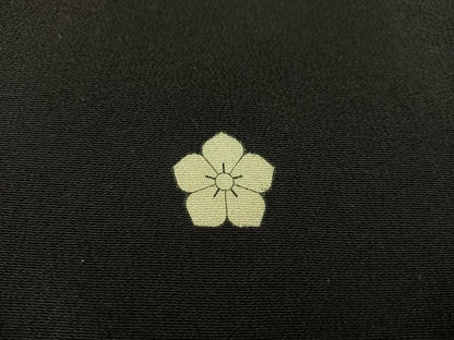 平和屋着物■豪華黒留袖 作家物 花鳥文 暈し染め 金彩 正絹 逸品 BAAX4472mz