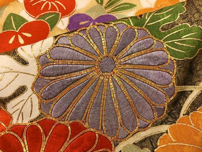 平和屋着物■豪華振袖 駒刺繍 地紙菊花文 金彩 正絹 逸品 BAAX4485mz