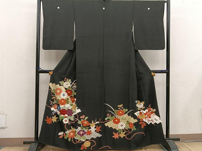 平和屋着物■豪華黒留袖 駒刺繍 草花文 金彩 正絹 逸品 BAAX4488mz