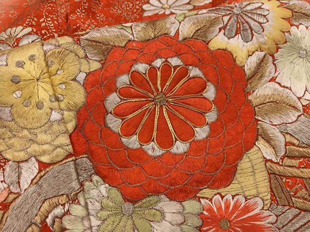 平和屋着物■豪華振袖 駒刺繍 菊花文 金彩 正絹 逸品 BAAX4515mz