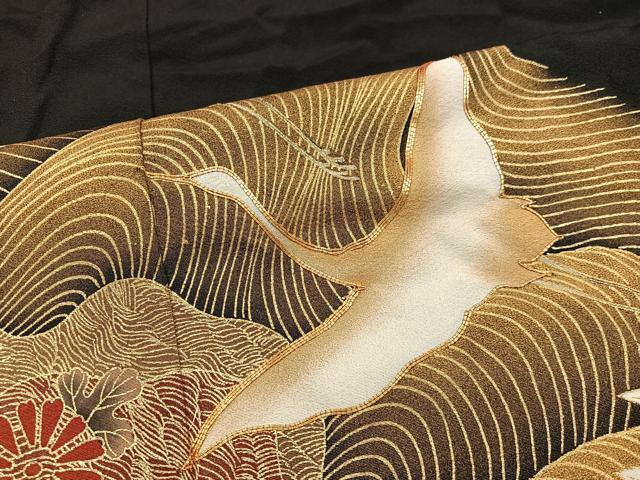 平和屋着物■豪華黒留袖　駒刺繍　飛鶴花文　金彩　正絹　逸品　BAAX4563mz