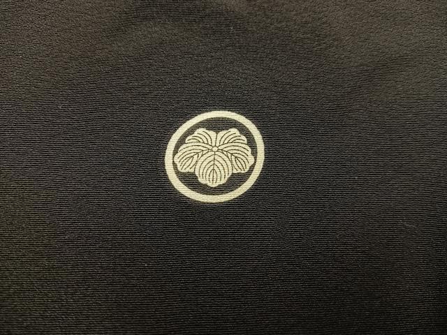 平和屋着物■豪華黒留袖　駒刺繍　飛鶴花文　金彩　正絹　逸品　BAAX4563mz