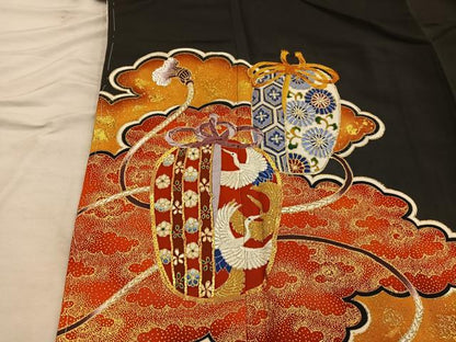 平和屋着物■豪華黒留袖　駒刺繍　飛鶴花文　金彩　正絹　逸品　BAAX4569mz