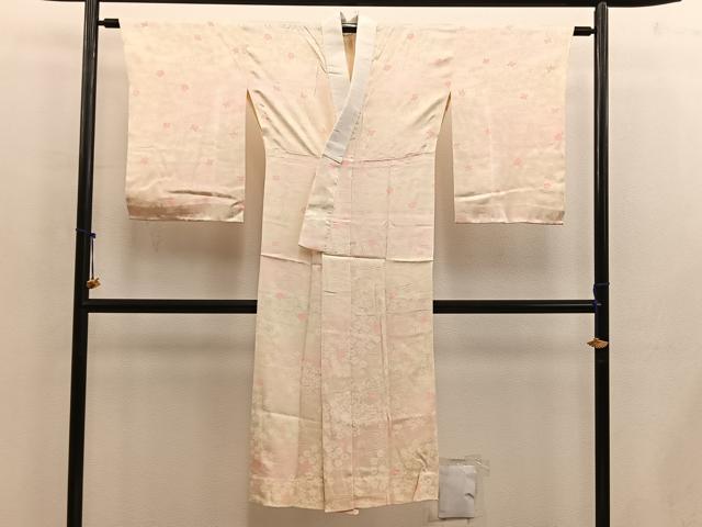 平和屋着物●長襦袢　無双仕立て　鴛鴦文　正絹　逸品　DABC3560az 平和屋着物○長襦袢 無双仕立て 横段舞桜文 暈し染め 正絹 逸品
