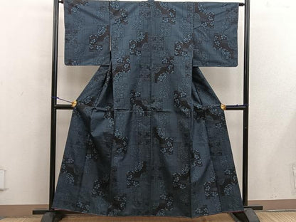 平和屋着物■本場大島紬　7マルキ　色紙重ね花文　証紙付き　正絹　逸品　BAAX4823mz