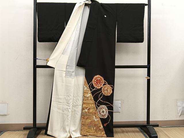 平和屋着物■豪華黒留袖 駒刺繍 飛鶴花文 金彩 正絹 逸品 BAAX4944mz