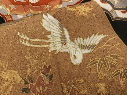 平和屋着物■豪華黒留袖 駒刺繍 飛鶴花文 金彩 正絹 逸品 BAAX4944mz