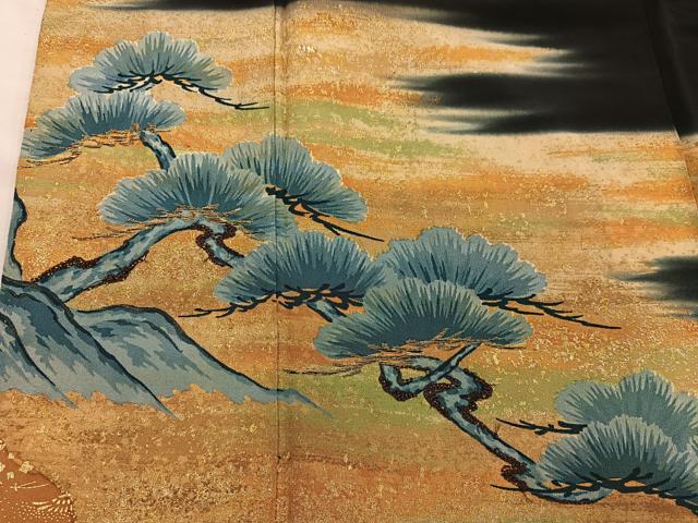 平和屋着物■豪華黒留袖　枝松文　金彩　正絹　逸品　BAAX5025mz