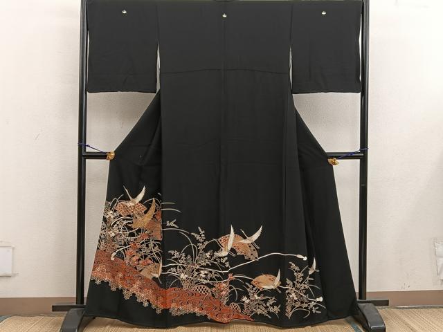 平和屋着物■豪華黒留袖　駒刺繍　地紙重ね飛鶴花文　金彩　正絹　逸品　BAAX5078mz