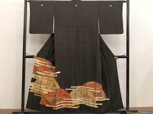 平和屋着物■豪華黒留袖　駒刺繍　エ霞草葉文　金彩　正絹　逸品　BAAX5085mz