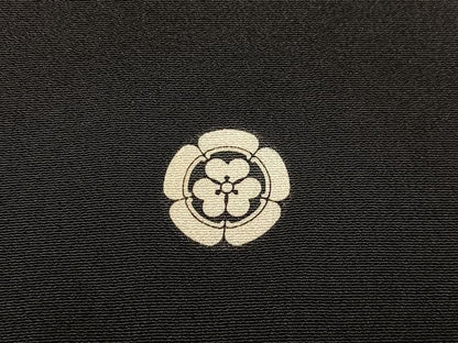 平和屋着物■豪華黒留袖　駒刺繍　飛鶴花鳥文　金彩　正絹　逸品　BAAX5093mz