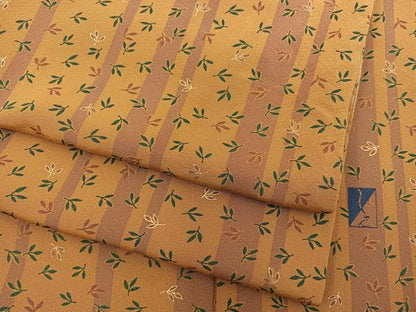 平和屋着物■上質な小紋　作家物　草葉間道　金彩　正絹　逸品　BAAX5100mz