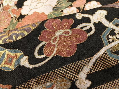平和屋着物■豪華黒留袖　宝尽くし花車文　金彩　正絹　逸品　BAAX5115mz