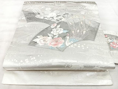 平和屋着物◎九寸名古屋帯　刺繍　地紙孔雀花文　プラチナ　正絹　逸品　BAAX5277qw