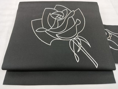 平和屋着物◎塩瀬　九寸名古屋帯　駒刺繍　薔薇　黒地　正絹　逸品　BAAX5327qw