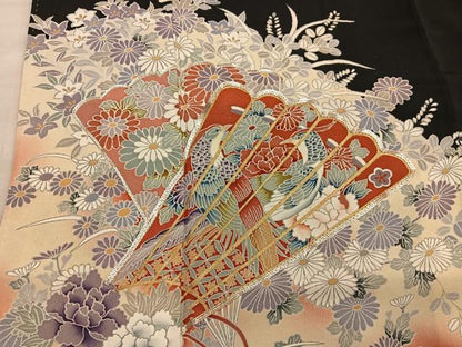 平和屋着物■豪華黒留袖 駒刺繍 檜扇花鳥文 暈し染め 金彩 正絹 逸品 BAAX5411mz