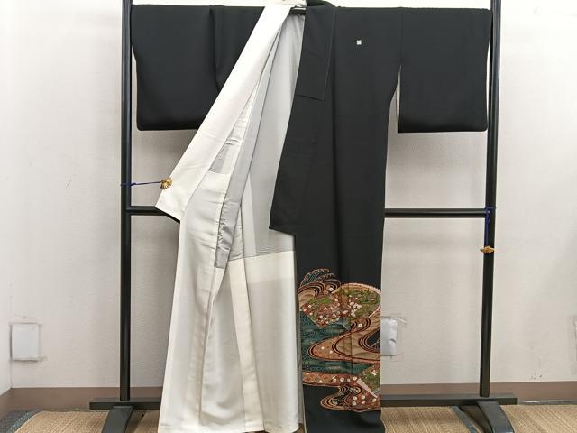 平和屋着物■豪華黒留袖 駒刺繍 地紙重ね風景花文 さが美扱い 正絹 逸品 BAAX5416mz