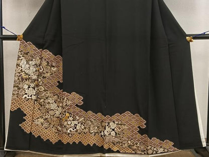 平和屋着物■豪華黒留袖 駒刺繍 宝尽くし吉祥花文 金彩 正絹 逸品 BAAX5431mz