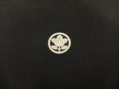 平和屋着物■豪華黒留袖 駒刺繍 宝尽くし吉祥花文 金彩 正絹 逸品 BAAX5431mz