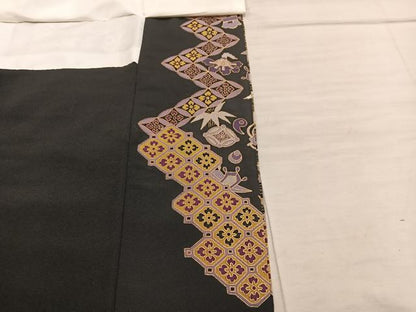 平和屋着物■豪華黒留袖 駒刺繍 宝尽くし吉祥花文 金彩 正絹 逸品 BAAX5431mz