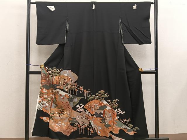 平和屋着物■豪華黒留袖 駒刺繍 地紙重ね飛鶴御所車花文 金彩 正絹 逸品 BAAX5461mz