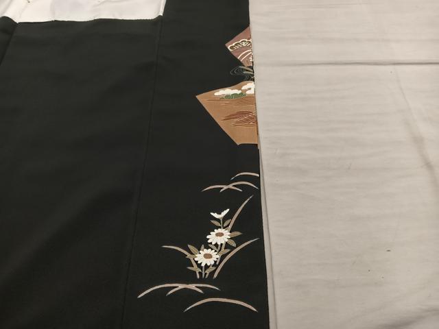 平和屋着物●創業460年・千總　黒留袖　駒刺繍　地紙重ね菊花文　金彩　正絹　逸品　BAAX5464mz