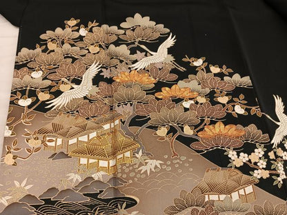 平和屋着物■豪華黒留袖 駒刺繍 飛鶴風景文 金彩 正絹 逸品 BAAX5467mz