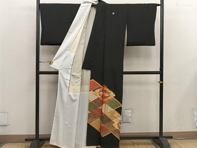 平和屋着物■豪華黒留袖 駒刺繍 双鶴 金彩 正絹 逸品 BAAX5495mz
