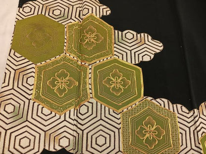 平和屋着物■豪華黒留袖 駒刺繍 亀甲花文 金彩 正絹 逸品 BAAX5497mz