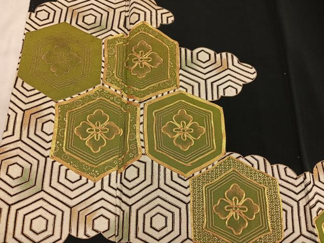 平和屋着物■豪華黒留袖 駒刺繍 亀甲花文 金彩 正絹 逸品 BAAX5497mz